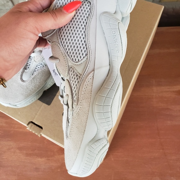 ***SOLD!!!***NWT Yeezy 500 Boost Salt Sz 10 - Picture 6 of 8